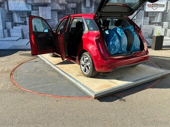 Citroën C4 Picasso 2.0HDi, 110KW - 9