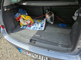Opel Meriva - 9