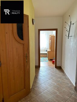 EXKLUZÍVNE TRNAVA REALITY -   3 izbový byt s loggiou, 66,13 - 9