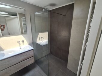 Rekonstrukcia bytov a RD - 9