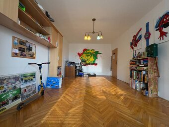 Na predaj: Veľký 3 ib v CENTRE + BALKON + ŠATNIK + ŠPAJZA + - 9