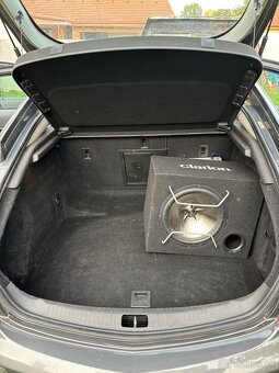 Predám Opel Insignia - šedá metalíza - 9