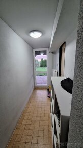 Rodinný dom takmer na samote blízko jazera - 9