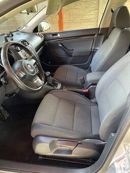 Volkswagen Golf 6 variant 1.6 TDI 77kW 2011 - 9
