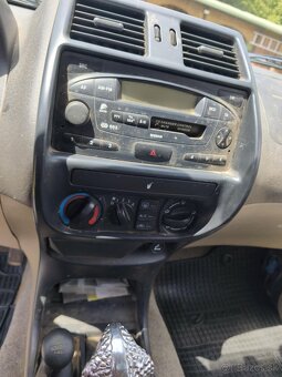 Nissan Terrano 2 - 9