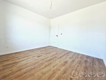 BOSEN | 3IZB Rodinný dvojdom so záhradkou - 9