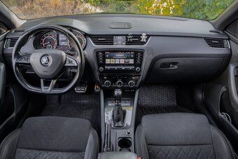 Škoda Octavia combi RS 2.0 TSI - 9
