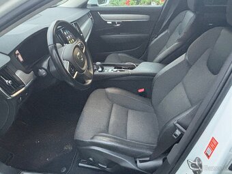Volvo V90 B4 Momentum PRO 2022 - 9