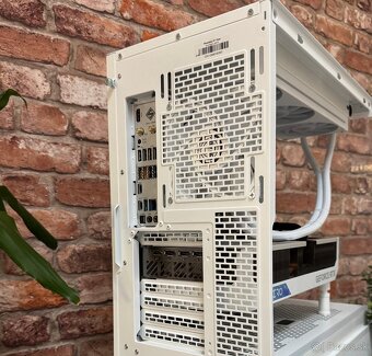 Ryzen 5 7600X3D\32GB\RTX 4080S\SSD\1000W Zdroj - 9