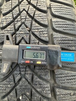 215/55R18 DUNLOP zimné - 9