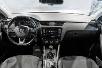 Škoda Octavia Combi SCOUT 2.0 TDI 4x4 - 9