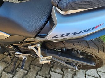 Honda CB500F - 9