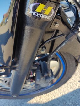 Suzuki Vstrom 650 - 9