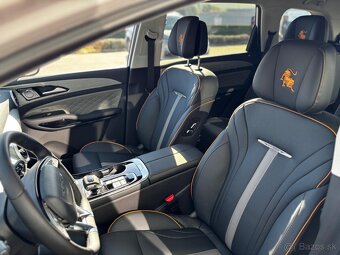 Dongfeng Forthing U-TOUR 7-miestny - 9