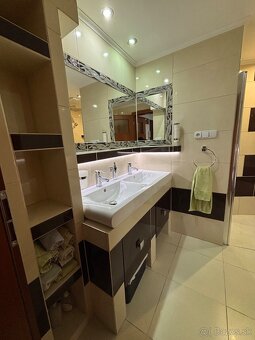 3-izbový priestranný byt - 9