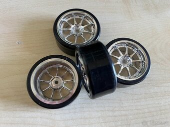 pneumatiky a disky - rc modely 1:10 - 9
