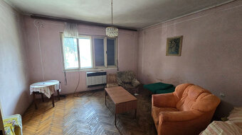 RD s pozemkom 1162 m2 v obci Jur nad Hronom - 9