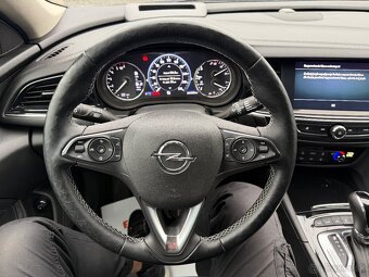 Opel Insignia ST 2.0 CDTI BiTURBO 210k S&S Ultimate 4x4 AT8 - 9