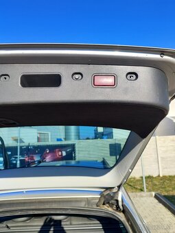 Mercedes-Benz E320 (s211) - 9