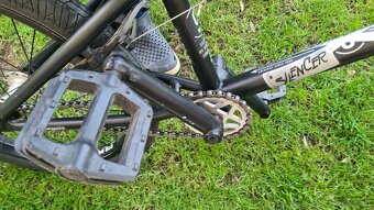 KHE BIKES SILENCER 2022 TOP STAV - 9