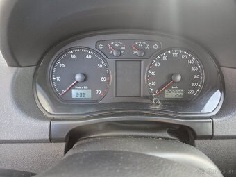 Volkswagen Polo 1.2 - 51kw - r.v 2008 - 9