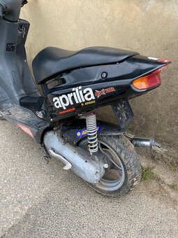 Aprilia sr 50 1995 - 9
