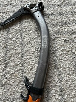 Cepíny Petzl Quark - 9