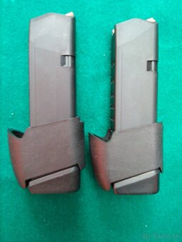 Dva 19 ranové zásobníky s návlekom určené pre Glock26 - 9