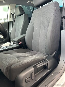 VOLKSWAGEN PASSAT 1.6 85kw 2007 - 9