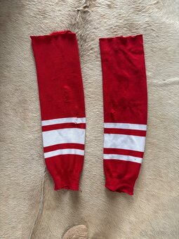 Predam hokejovu vystroj - 9