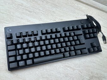 Logitech G Pro Keyboard - 9