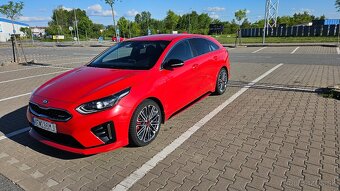 KIA Pro_cee’d Combi 150kw Manuál - 9