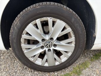 Volkswagen Touran 1.6 TDI Premium Comfortline - 9