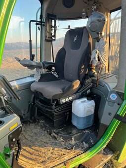 Vývozka John Deere 1110E - 9