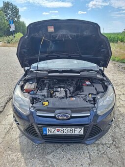 Ford Focus - 9