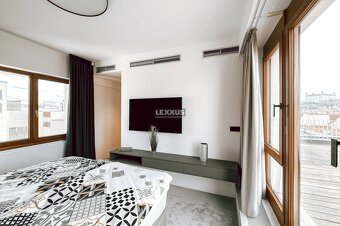 | Penthouse s dvoma terasami na pešej zóne Starého Mesta - 9