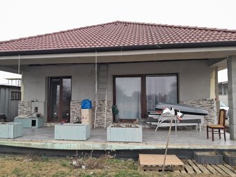 Predaj novostavba 4 izbový RD, pozemok 1100 m2 Zbehy Nitra - 9