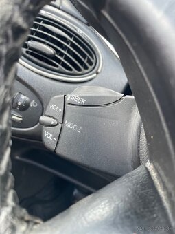 FORD Focus kombi - 9
