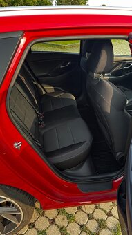 Predám Hyundai i30 kombi NLine - 9