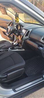 Ssangyong tivoli 4x4 1.6 xdi - 9