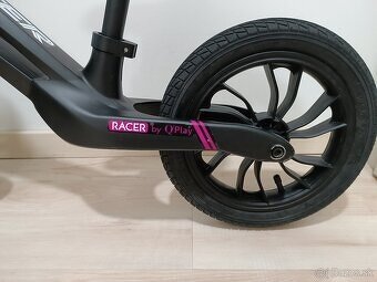 RACER - 9