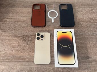 TOP iPhone 14 Pro GOLD - 9
