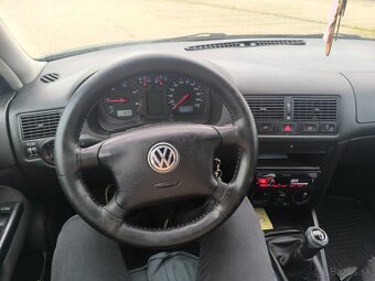 Volkswagen Golf 4 - 9