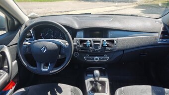 Renault Laguna 3 Grandtour Facelift - 9