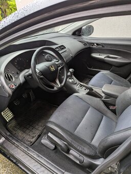 Honda Civic 1.8 VTEC Sport - 9
