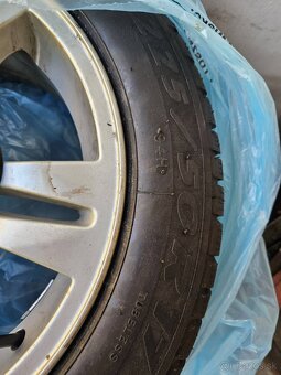 Disky s gumami 17" - 9