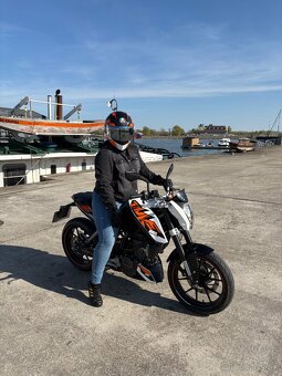 KTM Duke 200 - 9