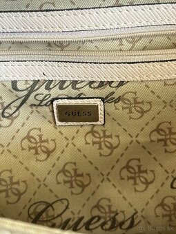 Cierno biela kabelka Guess - 9