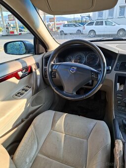 Volvo s60 2.4benzín 2003r.v. manuál - 9