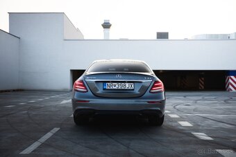 Mercedes-Benz E43 AMG 2017 - 9